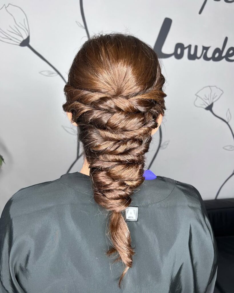 Peinados para Eventos que Deslumbran